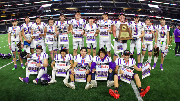 Benjamin vs Oglesby UIL 1-A Six-Man Division 2 Final December 13, 2023 Photo-Tommy Hays94